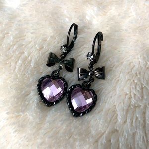 Pink heart and bow earrings 💕